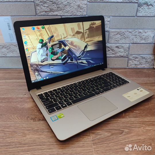 Игровой ноутбук Asus i3/12gb/240gb/nvidia mx110