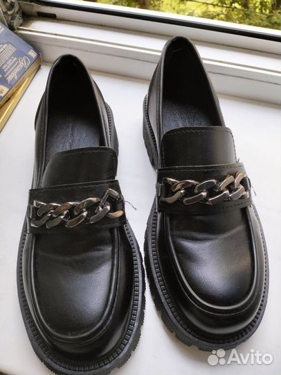 Лоферы женские