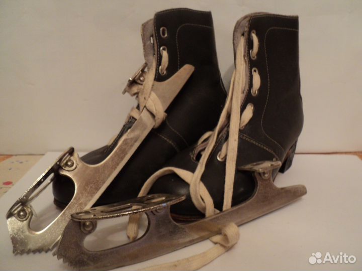 Старые советские коньки с ботинками. RRR