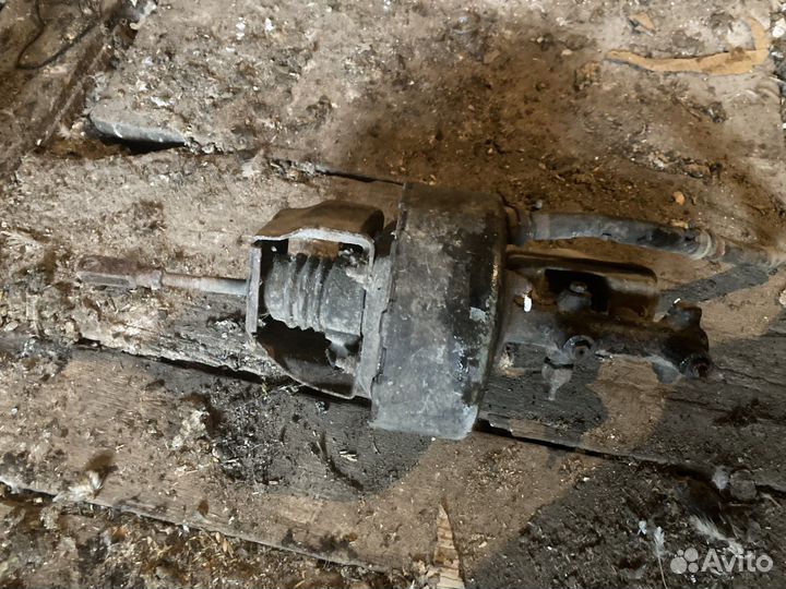 Тормозной вакум volkswagen golf 2