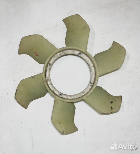 Вентилятор радиатора Mitsubishi L200 кв