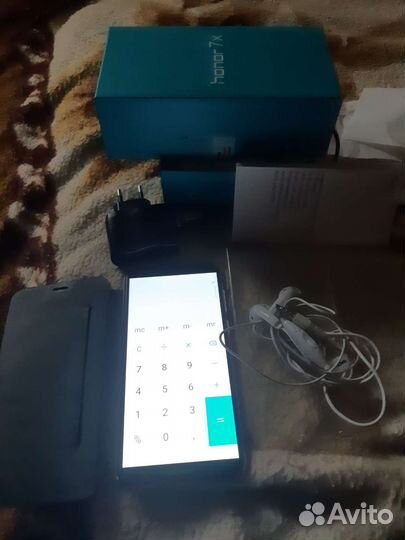 Телефон Huawei honor x7