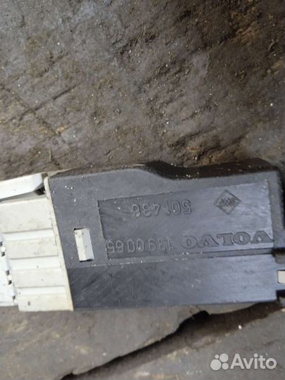 Кнопка регулировки подсветки Вольво 850