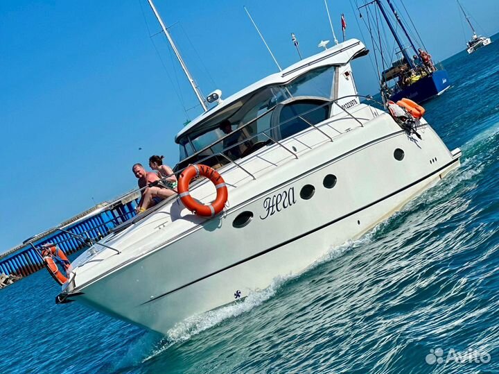 Аренда белоснежной яхты “Нега”