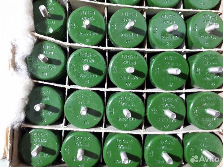 Новые конденсаторы / СССР