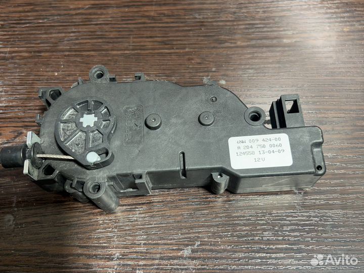 Активатор замка багажника Mercedes W166