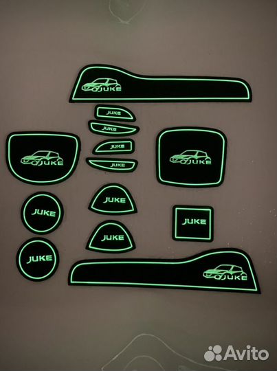 Коврики Nissan juke в интерьер салона светятся в т