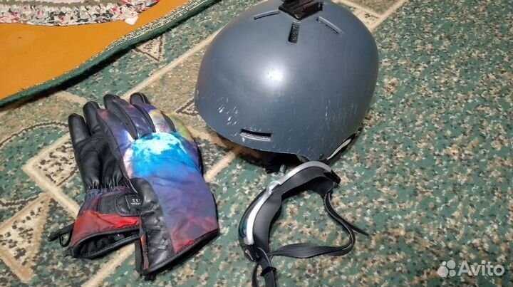 Продам шлем anon