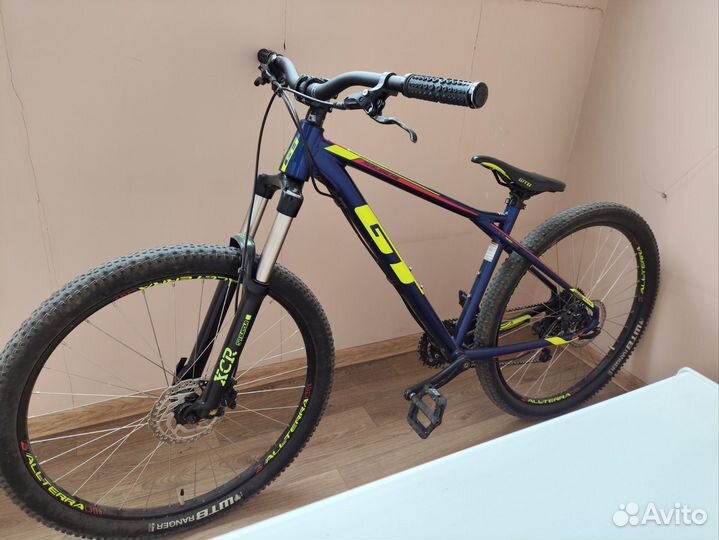 Рама GT Avalanche elite 2018 M 27,5