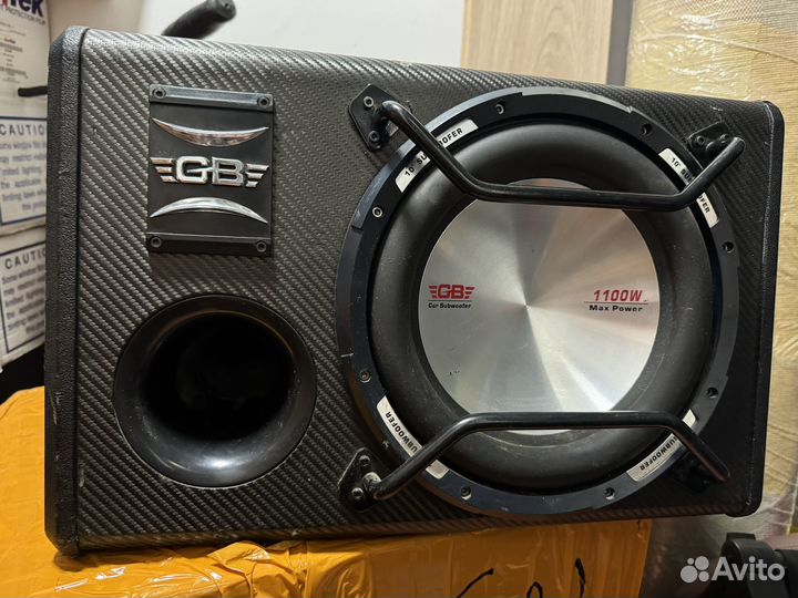 Активный сабвуфер