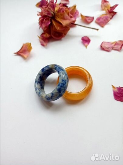 Кольцо из цельного камня