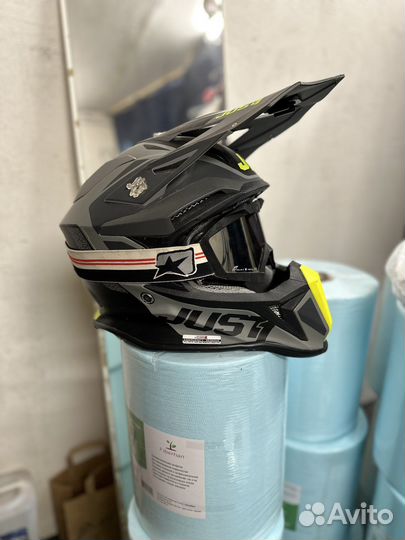 Кроссовая экипировка