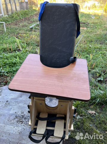 Детский стульчик для кормления