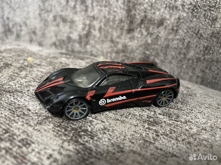 Машинки hotwheels