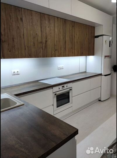 Кухня под потолок бюджетная