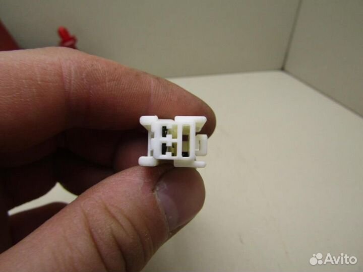 Фонарь задний внутренний правый Infiniti EX/QX50