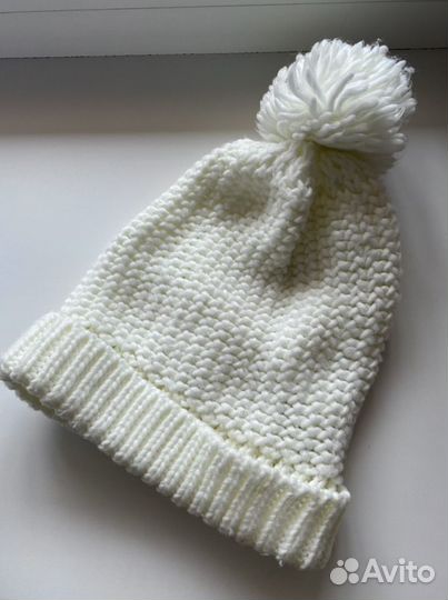 Шапка с помпошкой