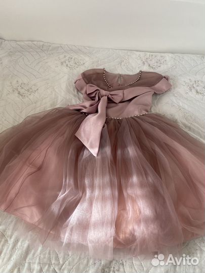 Платье для девочки нарядное