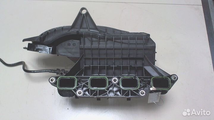 Коллектор впускной Skoda Octavia (A5), 2012