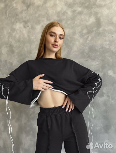 Спортивный костюм черный