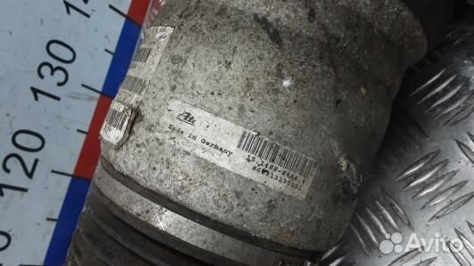 Стойка передняя правая audi Q7 (8AD10N501)