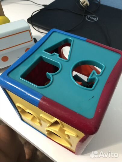 Кубик сортер