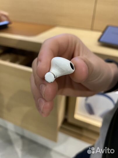 AirPods 3