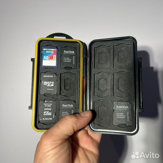 Водонепроницаемый кейс для флэшек