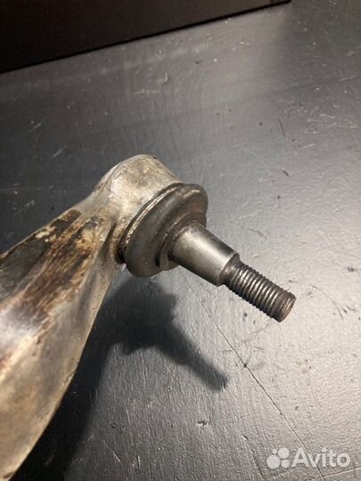 Рычаг передний левый Audi A6 C5 2.4 2003