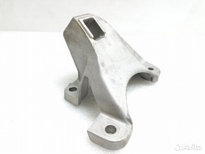 Кронштейн двигателя правый Bmw 5-Series F10 2.5