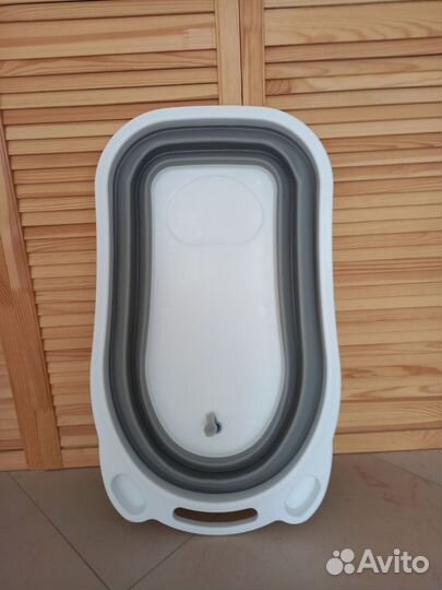 Ванночка для купания новорожденного