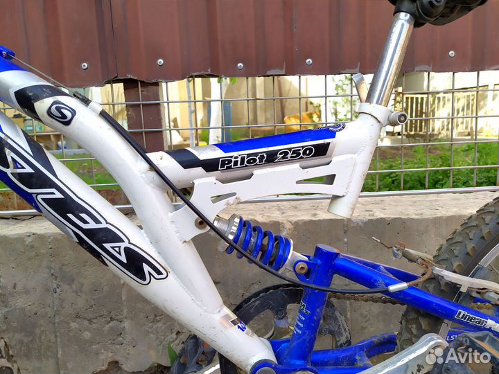 Велосипед Stels Pilot 250