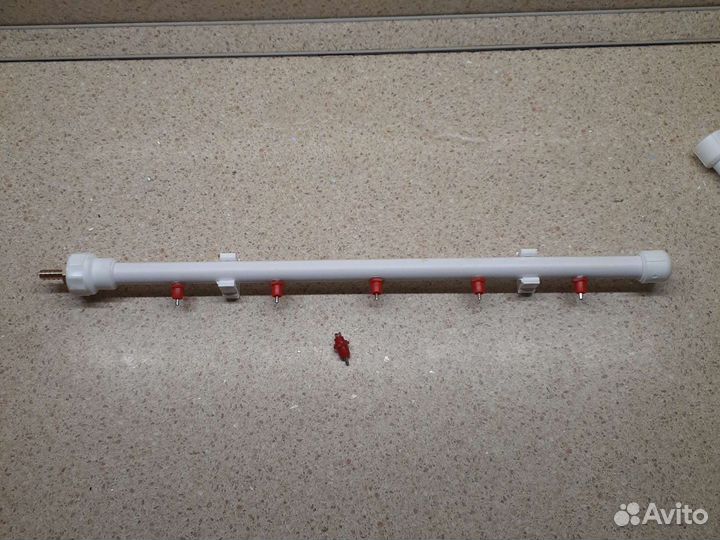 Ниппельная поилка