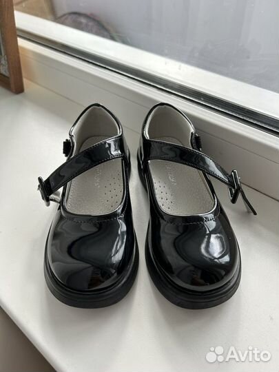 Туфли для девочки 27 размер