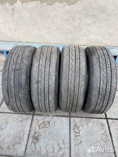 Bridgestone 613V 215/60 R17