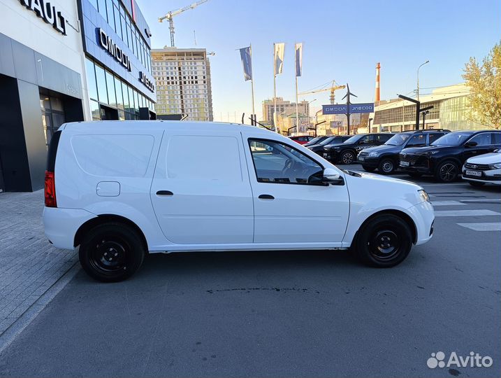 LADA Largus 1.6 МТ, 2024