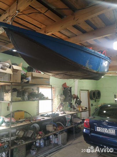 Лодка алюминиевая