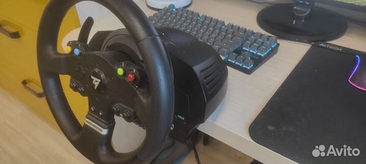Игровой руль thrustmaster tmx