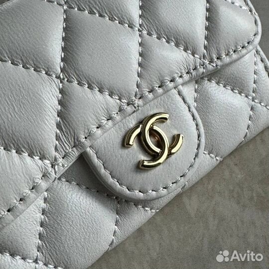 Кошелек женский chanel белый