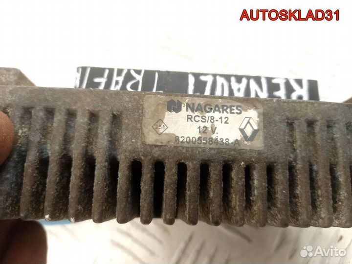 Реле свечей накала Renault Trafic M9R 8200558438