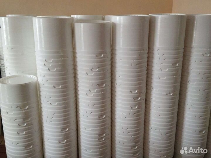 Ведро пластиковое с крышкой 20 литров