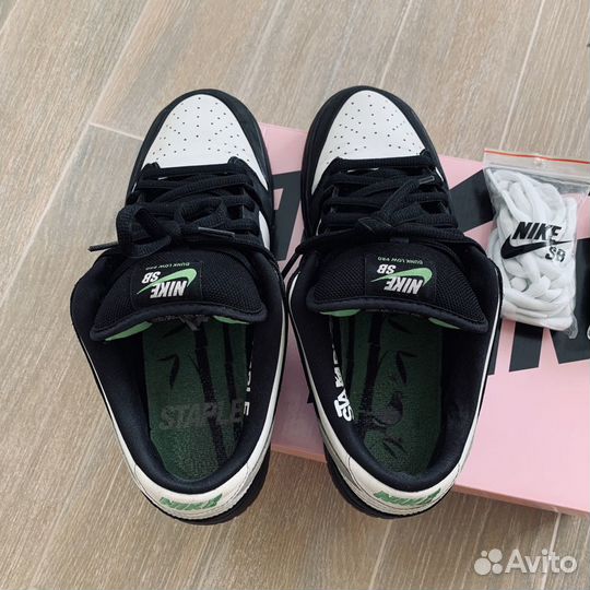 Nike dunk pigeon outlet panda