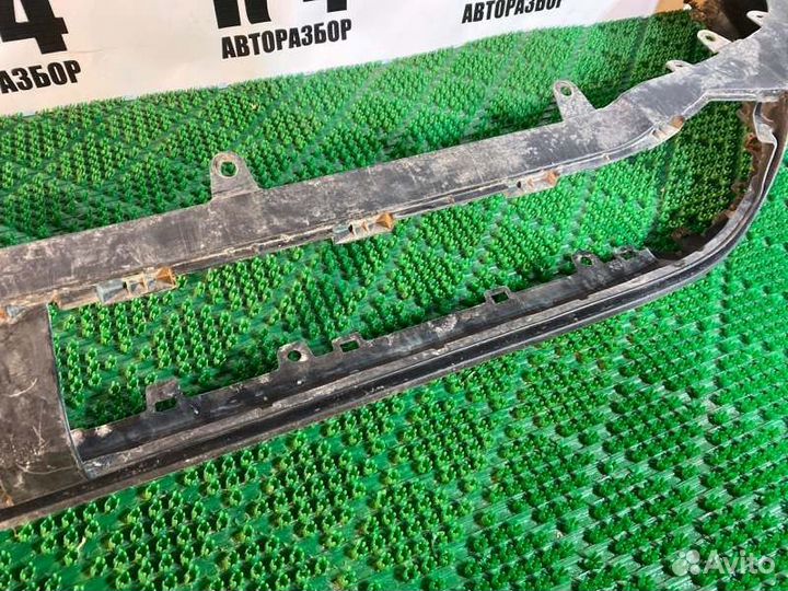 Юбка бампера передняя Toyota Rav4 XA50