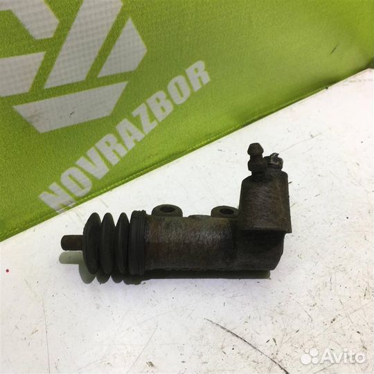 Цилиндр сцепления рабочий Тойота Королла Е100