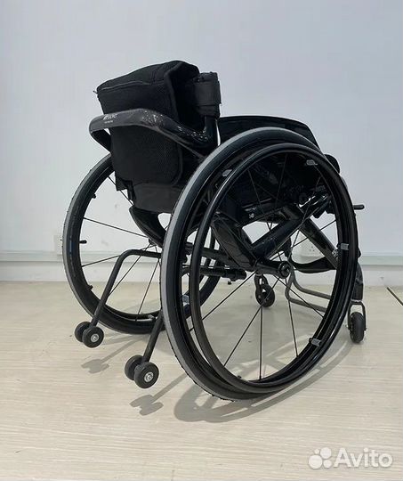 Активная инвалидная коляска