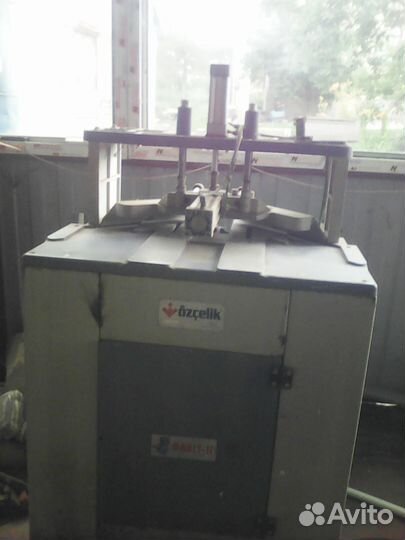 Станки для изготовления окон