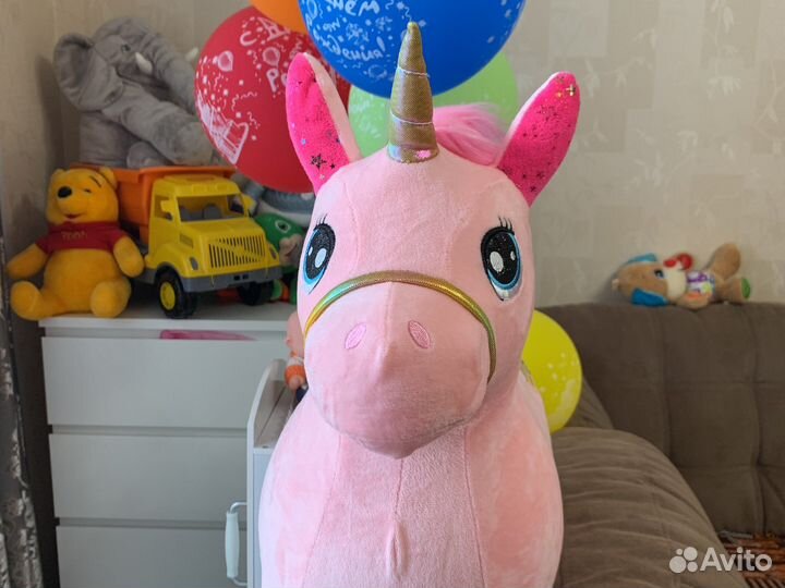 Лошадка прыгалка новая со звуком,чехол сьемный