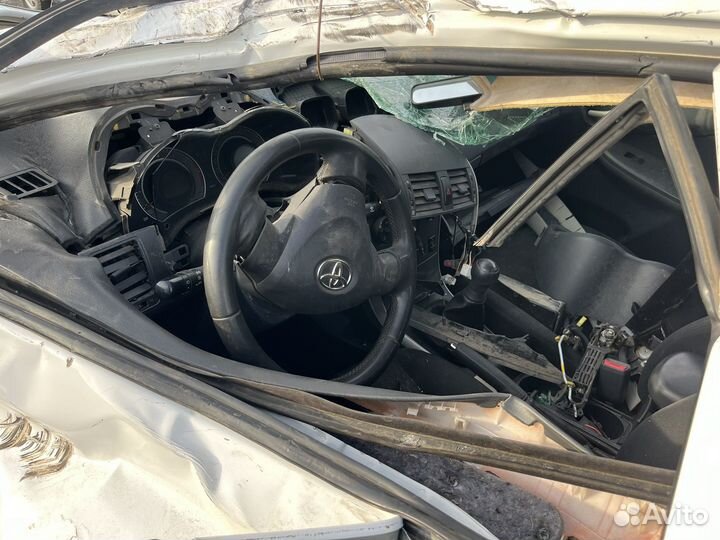 Toyota corolla e150 в разборе