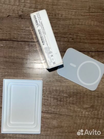 Apple Magsafe battery pack оригинал