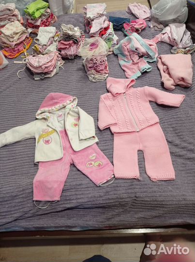Отдам вещи на новорожденную девочку